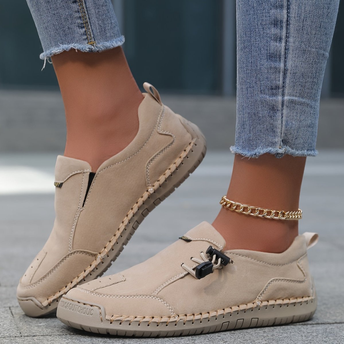 Khaki / 44