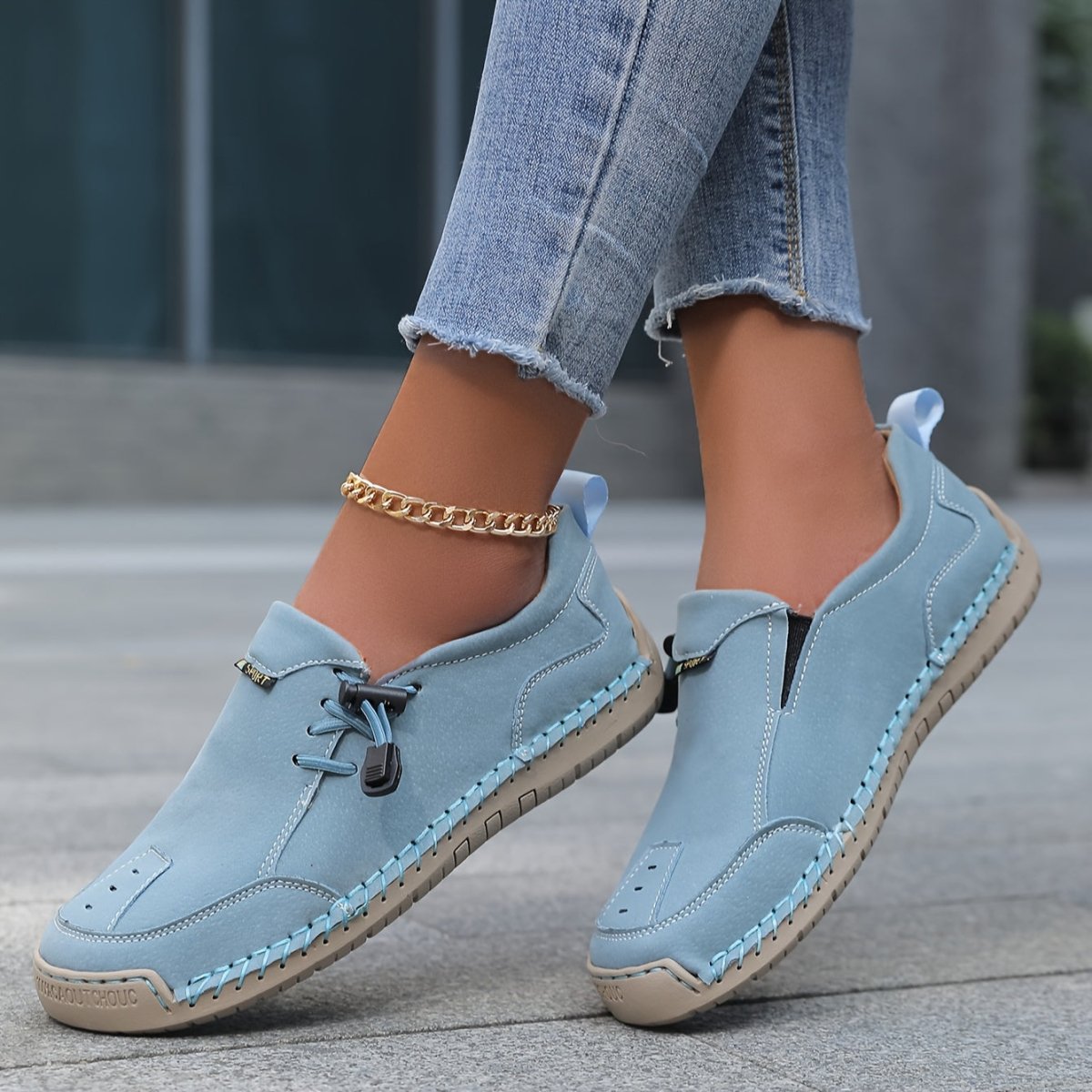 Bleu clair / 44