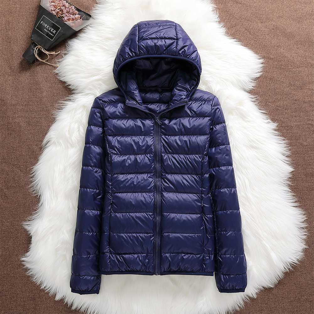 Bleu marine / 4XL
